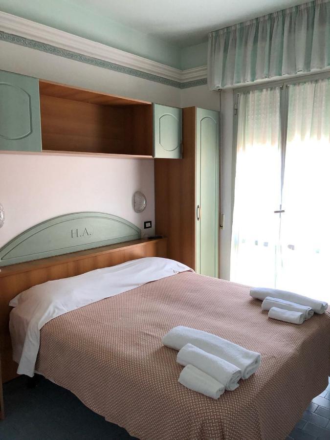 Hotel Augustus Gatteo a Mare Eksteriør bilde
